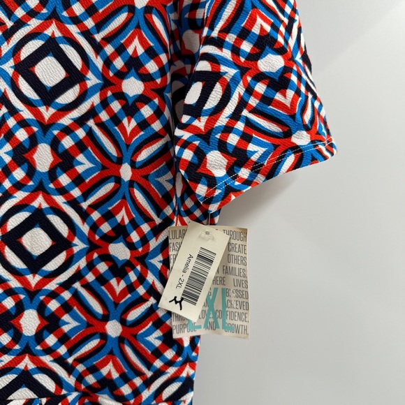 LuLaRoe Amelia Dress 2XL NWT — Classic Fit & Flare with Pockets - Picture 3 of 8